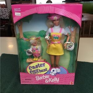 Barbie and kelly Easter egg hunt